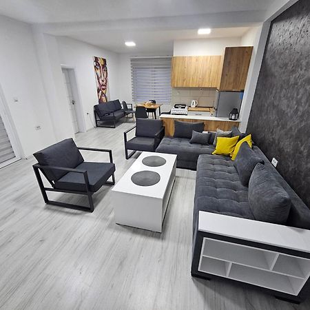East Gate Apartments Kriva Palanka Екстериор снимка